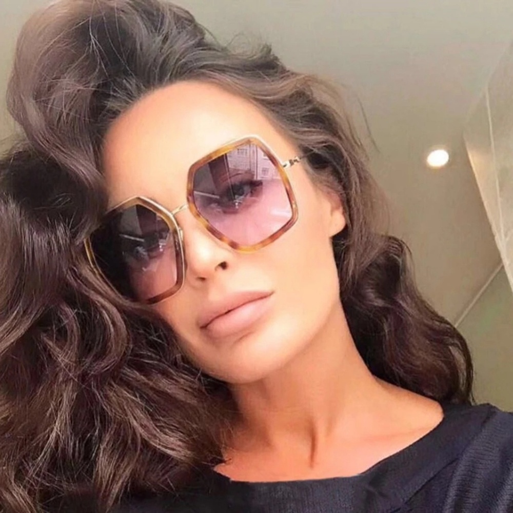 New!!! Leopard oversized sunglasses - Picture 2 of 4